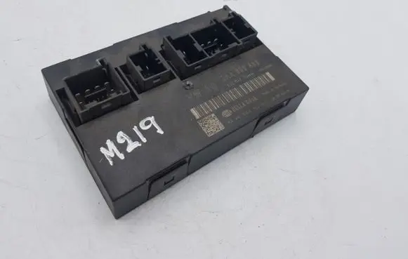 Volkswagen PASSAT B7 Comfort/convenience module 3AA959433