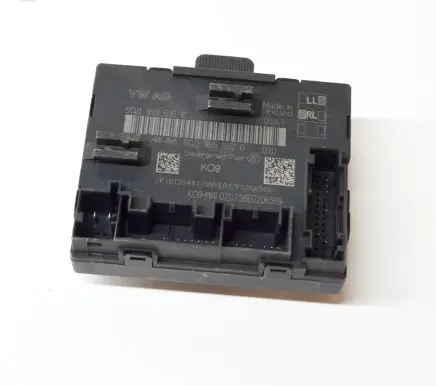 Audi A3 S3 8V Door control unit/module 5Q0959592E 5Q0959592B