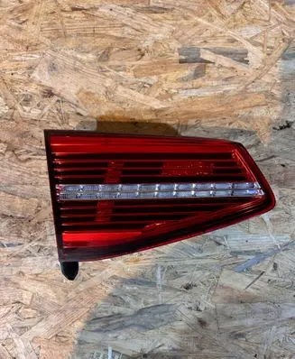 Volkswagen PASSAT B8 Tailgate rear/tail lights 3G9945307