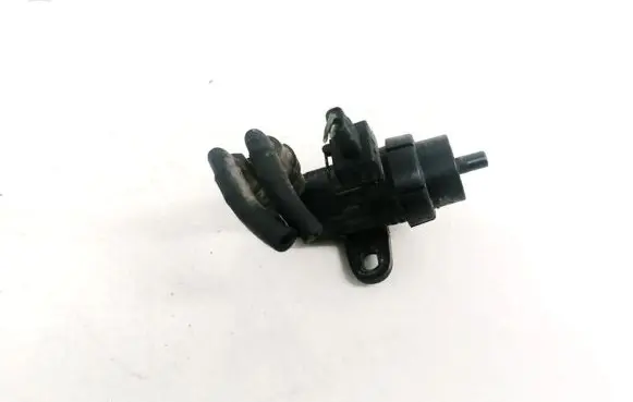 Ford Focus Turbo solenoid valve 98AB9E882AA 98AB-9E882-AA
