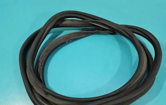 Cupra Formentor Seal rubber (tailgate) IMPRK1548467