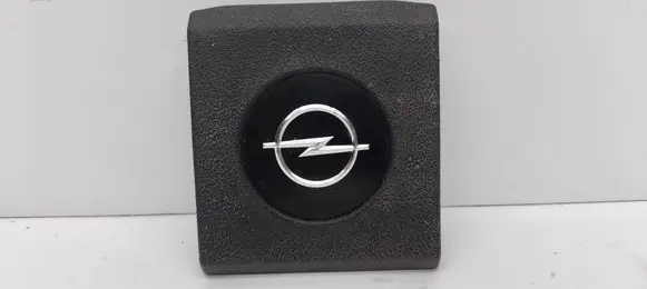 Opel Ascona C Steering wheel airbag cover 1610662 90105970