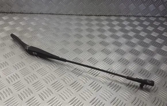 Opel Astra H Front wiper blade arm 13111220