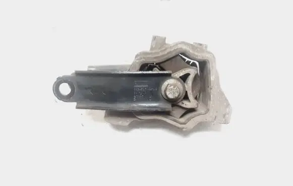 Volvo XC60 Engine mount bracket 30748173 6G926P082LB