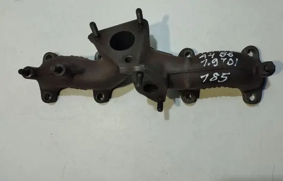 Audi A4 S4 B6 8E 8H Exhaust manifold 028253033AQ