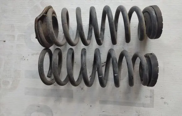Hyundai Genesis Rear coil spring