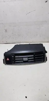 Toyota Verso Dash center air vent grill 556700F030