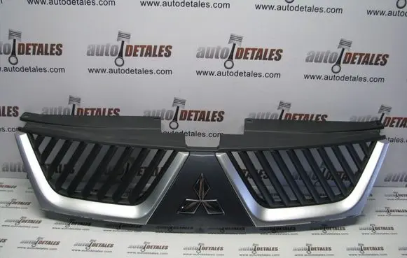 Mitsubishi Outlander Front bumper upper radiator grill 7450A037