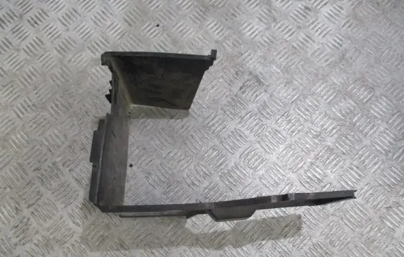 Volvo V50 Battery box tray 
