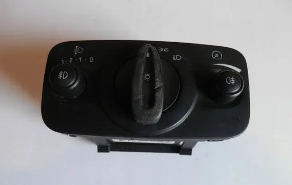 Ford Mondeo MK IV Light switch 8G9T13A024AA