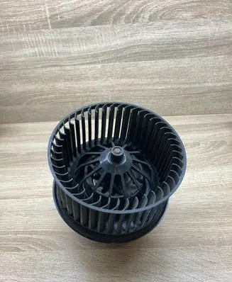 Ford Focus Heater fan/blower 3M5H18456EC