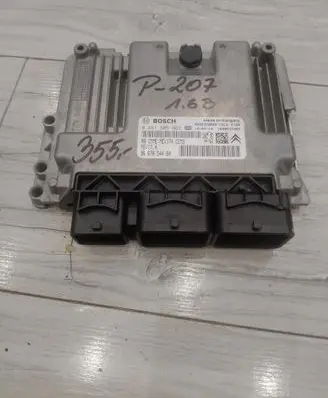 Peugeot 207 Engine control unit/module ECU 0261S05963