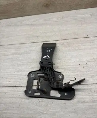 Audi Q5 SQ5 Engine bonnet/hood lock/latch loop/hook 8R0823480