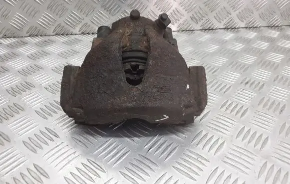 Opel Zafira B Front brake caliper