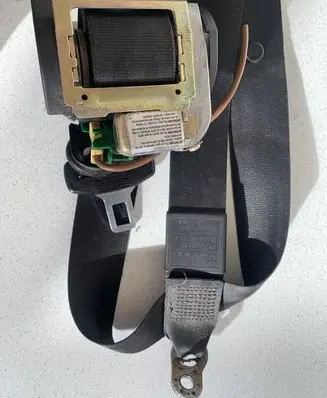 Audi A6 S6 C5 4B Front seatbelt 4B0857706A