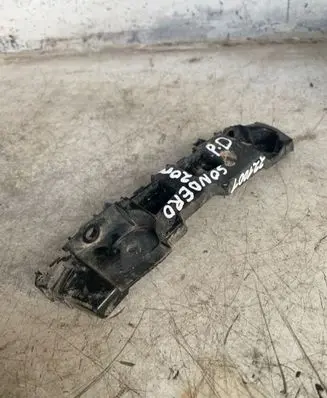 Dacia Sandero II Front bumper mounting bracket