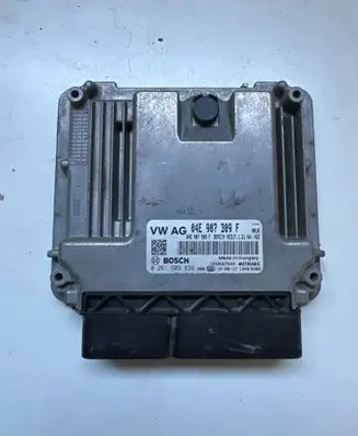 Volkswagen PASSAT B8 Engine control unit/module 04E907309F