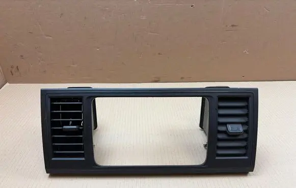 Volkswagen Transporter - Caravelle T6 Dash center air vent grill 7E1857038