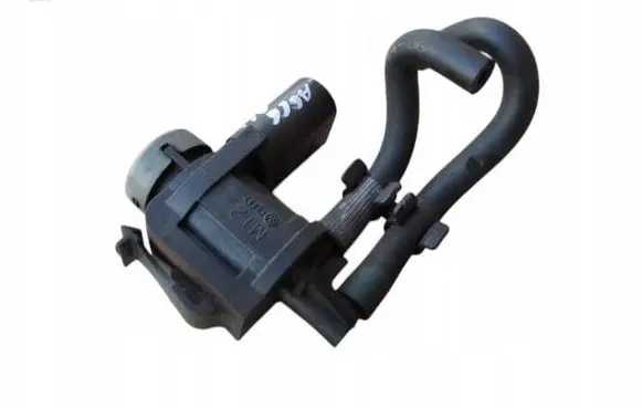 Audi A6 S6 C6 4F Valve vacuum 