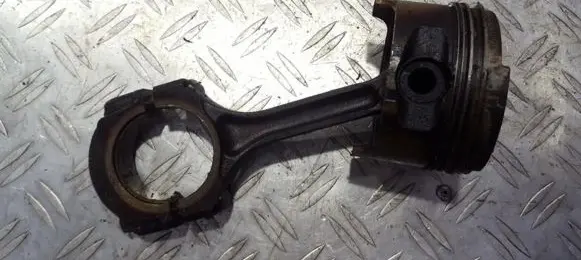 Renault Megane I Piston with connecting rod