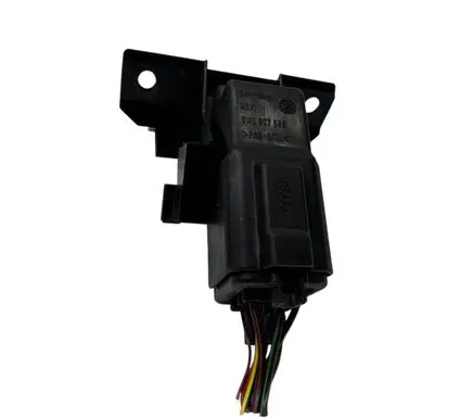 Glow plug pre-heat relay