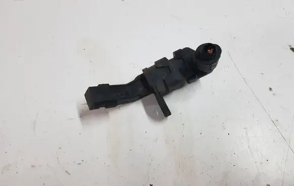 Mercedes-Benz C W205 Crankshaft position sensor A0245457826IAUTOPI A0245457826 A2709050600