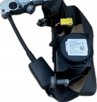 Buick Enclave II Front seatbelt 84198556