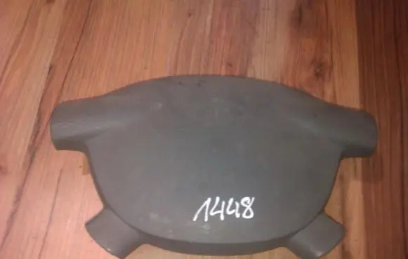 KIA Sedona Steering wheel airbag k53b57k00
