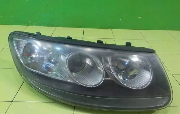 Hyundai Santa Fe Headlight/headlamp PRZOD