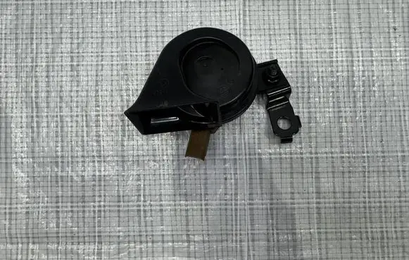 Renault Kangoo II Horn signal 256201276R