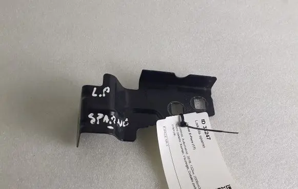Fender mounting bracket