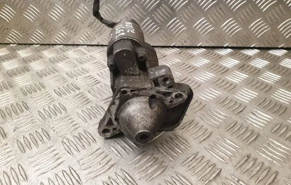 Nissan Note (E11) Starter motor 8200584675