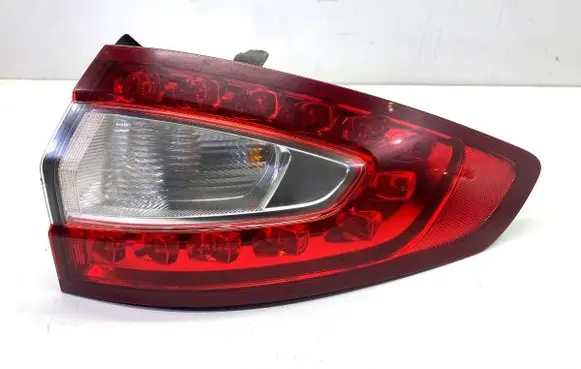 Ford Mondeo MK V Rear/tail lights DS7313404CJ