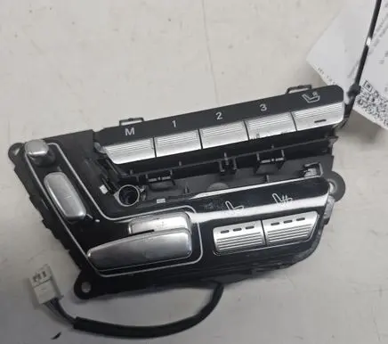 Mercedes-Benz S W221 Seat control switch A2218707651