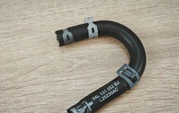 Audi A6 C7 Brake vacuum hose/pipe 04L131552BJ
