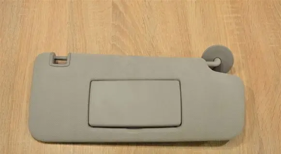 Chevrolet Orlando Sun visor