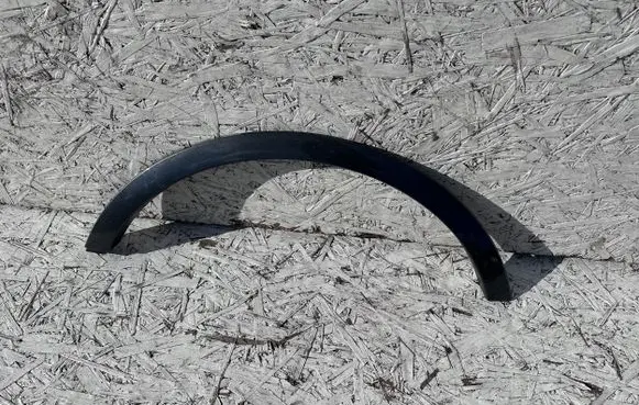 Front arch trim