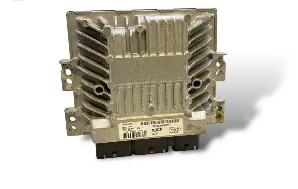 Ford Focus Engine control unit/module 7M5112A650BCF 5WS40778GT J38AC