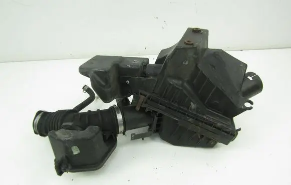 Nissan Almera Tino Air filter 