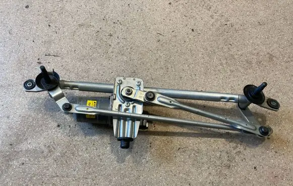 Hyundai Ioniq 5 Front wiper linkage and motor 98100GI000