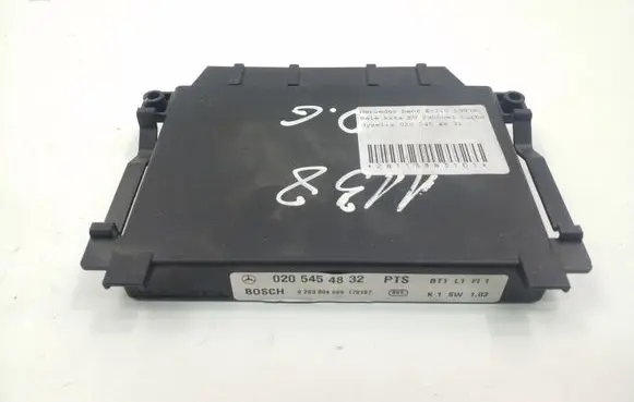 Mercedes-Benz E W210 Parking PDC control unit/module A0205454832