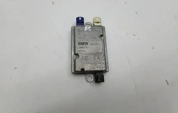 BMW 7 F01 F02 F03 F04 Aerial antenna amplifier 13399710