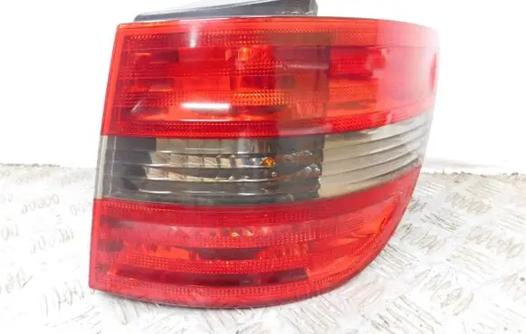 Mercedes-Benz B W245 Rear/tail lights 27520214