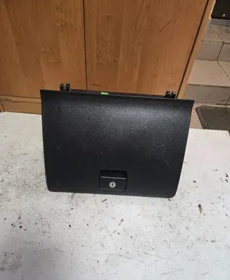 Toyota Corolla Verso AR10 Glove box 555510F010