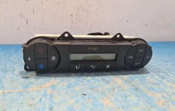 AC 428 Tailgate/trunk/boot open switch 3S7T19980AG