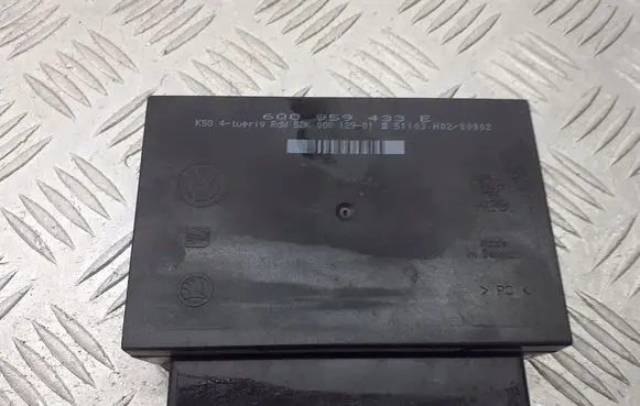 Skoda Fabia Mk1 (6Y) Central body control module 6Q0959433E