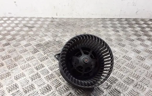 Ford Focus Heater fan/blower XS4H18456AD