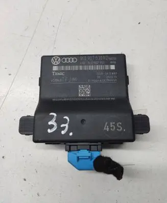 Volkswagen Golf VI Gateway control module 1K0907530AD 1K0907951 1K0907530