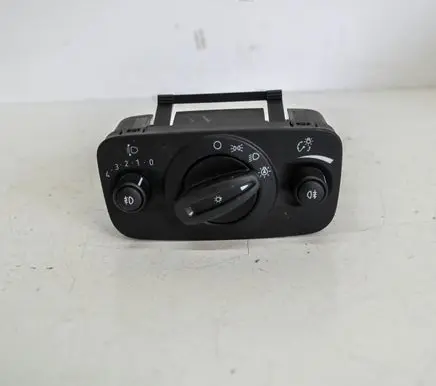 Ford Kuga II Light switch AV6T13A024CC