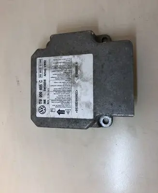 Volkswagen Touran I Airbag control unit/module 1T0909605 1T0909605C